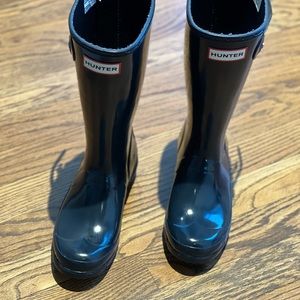 Hunter Original Gloss Rain Boot (NAVY, Size 2 M)